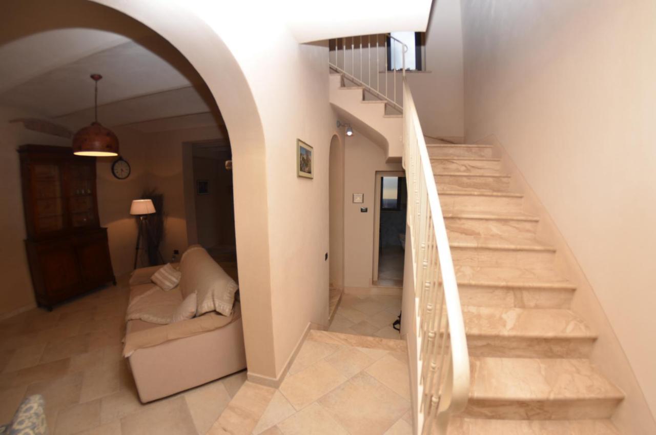 Al Colle Di Lari Villa Exterior photo
