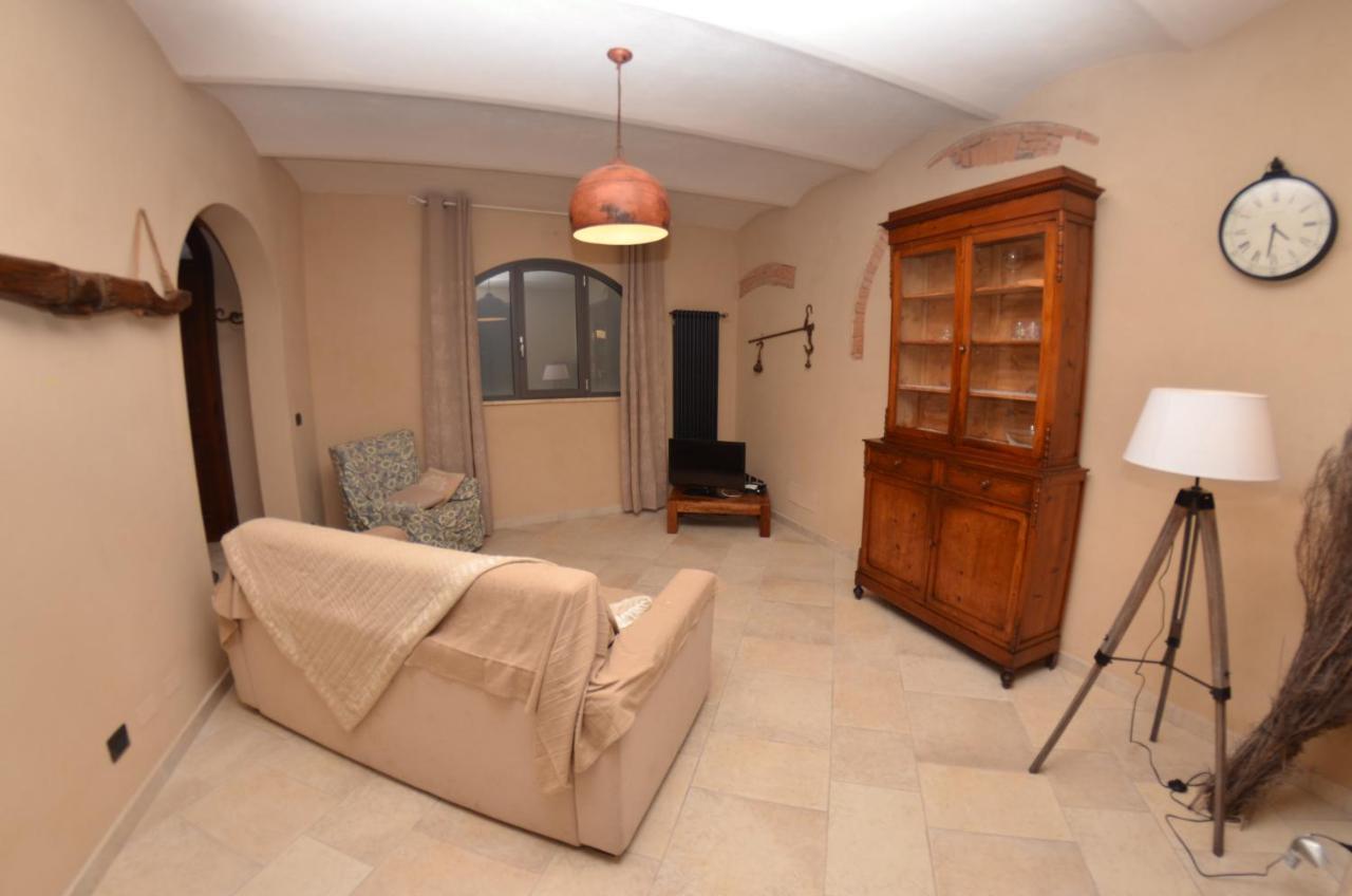 Al Colle Di Lari Villa Exterior photo