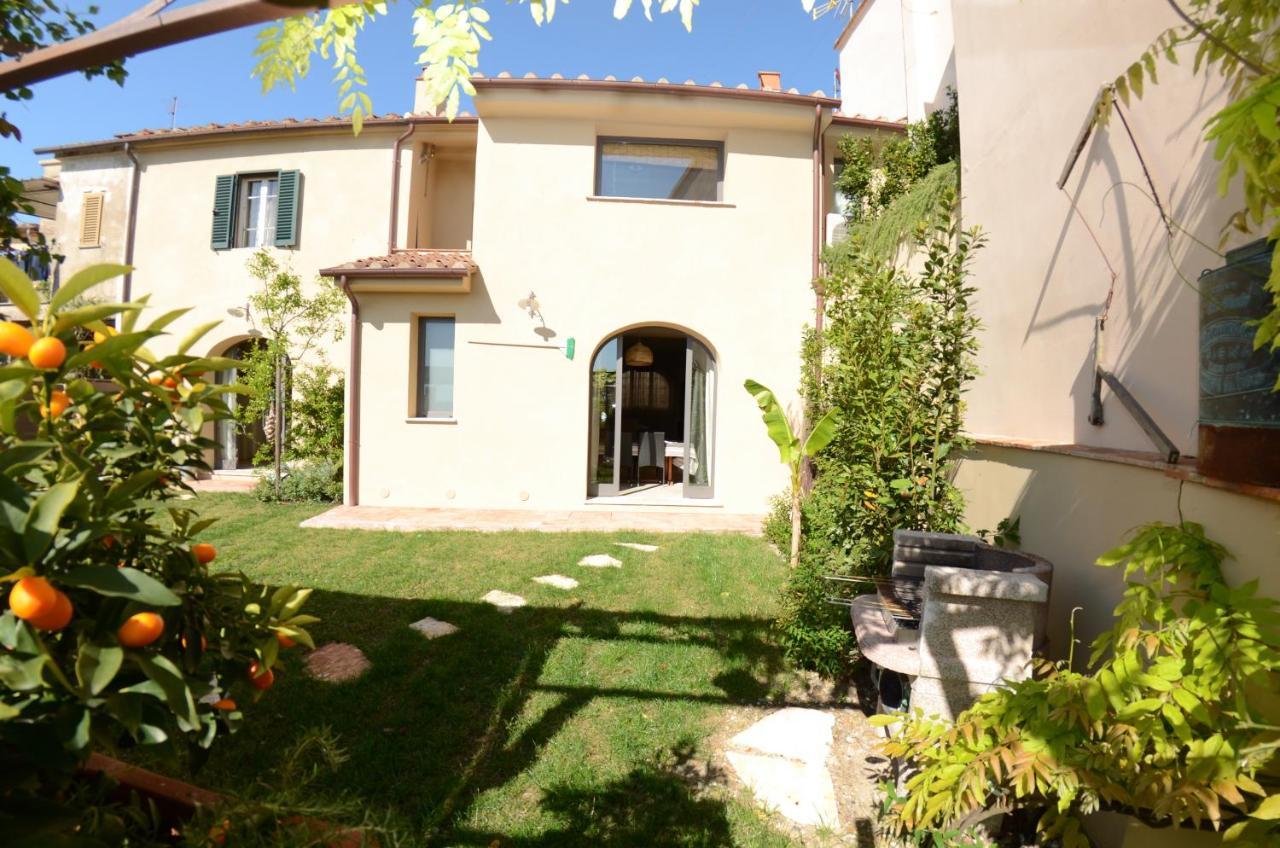 Al Colle Di Lari Villa Exterior photo